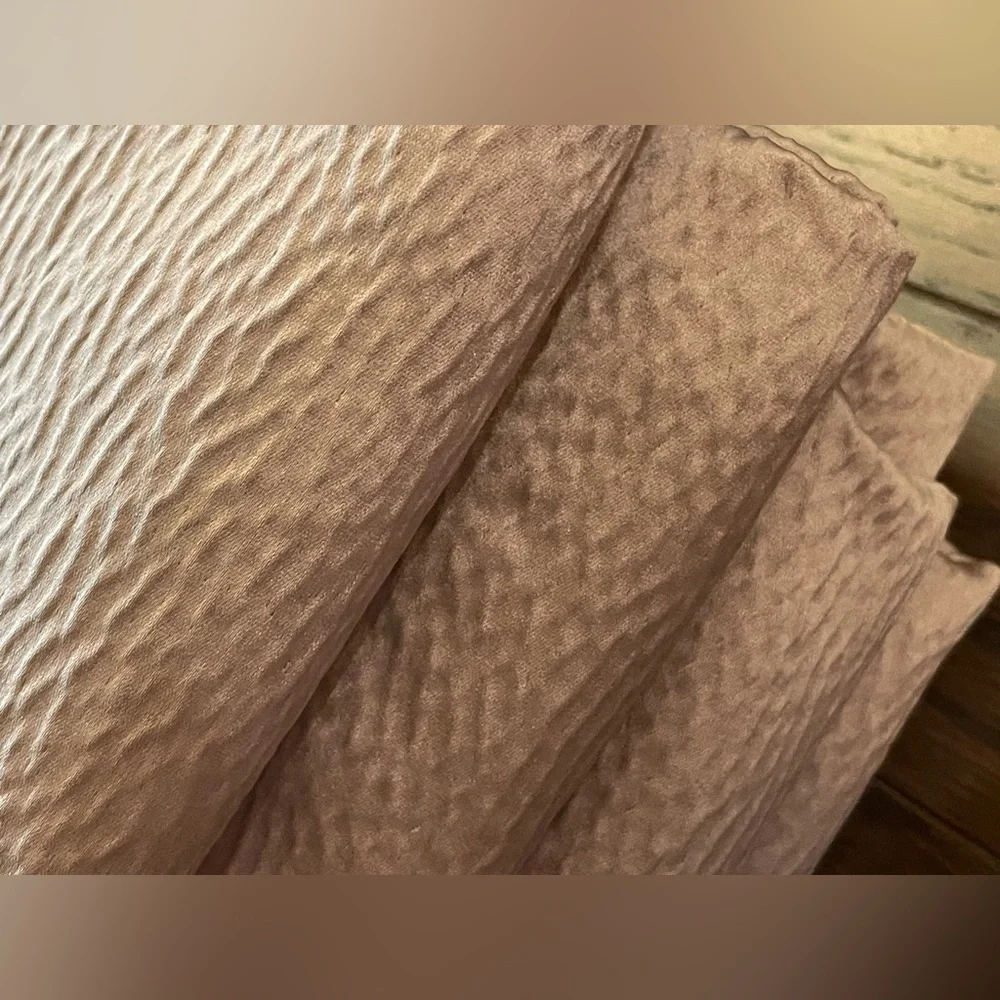 WEST ELM DUSTY BLUSH RIPPLE JACQUARD CURTAIN PANELS 48 x 108